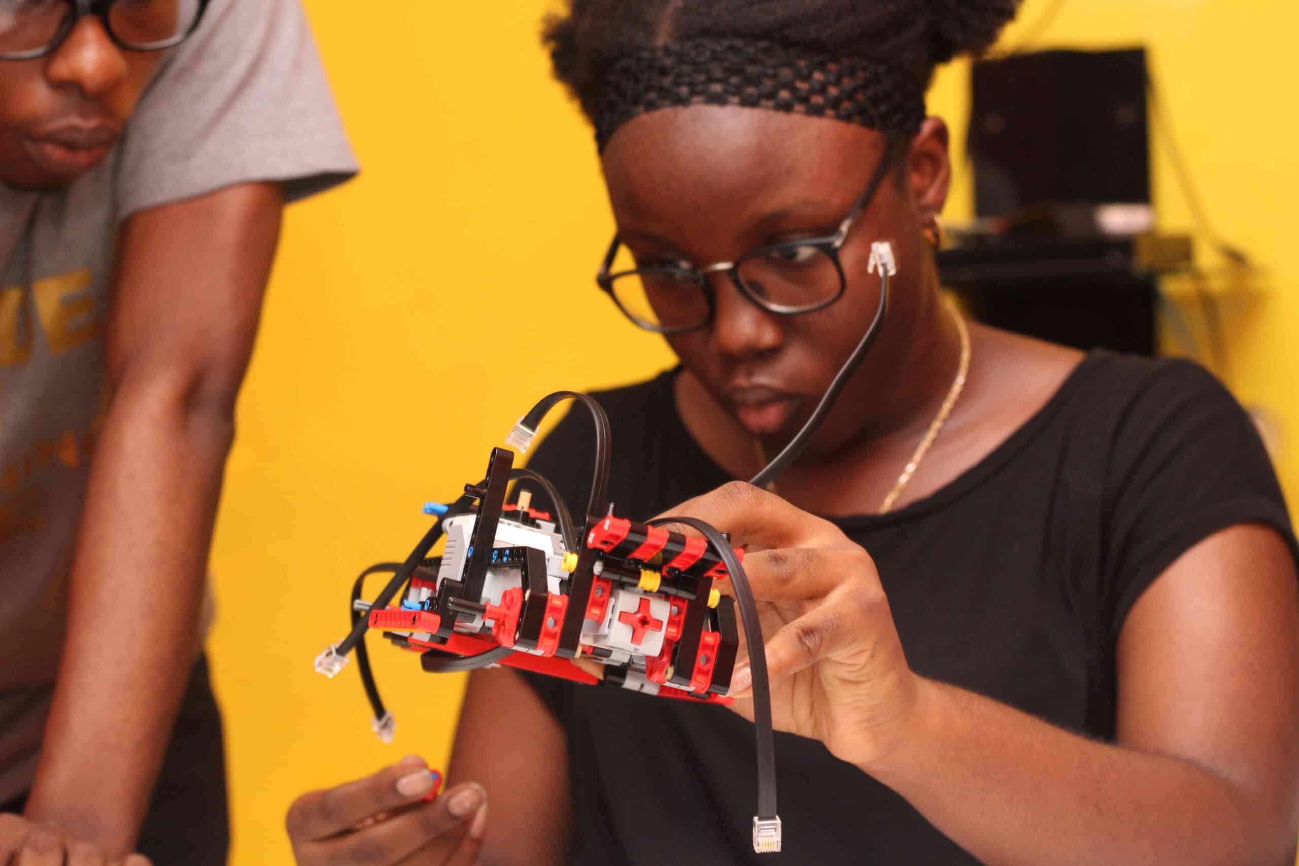 9jacodekids Academy coding programming robotics classes for kids children in Port Harcourt Abuja Lagos