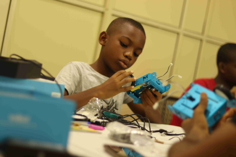 Read more about the article How Coding Prepares Your Child For A Bright Future